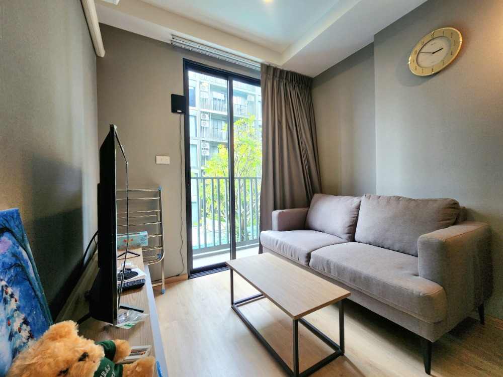 ขายคอนโดวงเวียนใหญ่ เจริญนคร : **สถานะตามภาพปก มีเครื่องซักผ้า แอร์ 2 ตัว!! สภาพใหม่มือ 1 ไม่เคยผ่านการเช่า ให้เช่า The Most อิสรภาพ** ชั้น 3 พร้อมอยู่ วิวสระ ใกล้ศิริราชที่สุด SN517.4.44