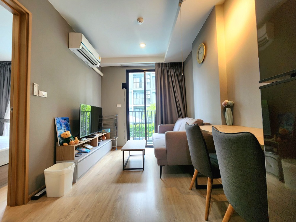 ขายคอนโดวงเวียนใหญ่ เจริญนคร : **สถานะตามภาพปก มีเครื่องซักผ้า แอร์ 2 ตัว!! สภาพใหม่มือ 1 ไม่เคยผ่านการเช่า ให้เช่า The Most อิสรภาพ** ชั้น 3 พร้อมอยู่ วิวสระ ใกล้ศิริราชที่สุด SN517.4.44