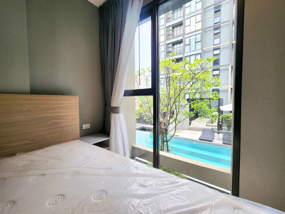 ขายคอนโดวงเวียนใหญ่ เจริญนคร : **สถานะตามภาพปก มีเครื่องซักผ้า แอร์ 2 ตัว!! สภาพใหม่มือ 1 ไม่เคยผ่านการเช่า ให้เช่า The Most อิสรภาพ** ชั้น 3 พร้อมอยู่ วิวสระ ใกล้ศิริราชที่สุด SN517.4.44