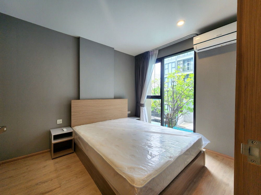 ขายคอนโดวงเวียนใหญ่ เจริญนคร : **สถานะตามภาพปก มีเครื่องซักผ้า แอร์ 2 ตัว!! สภาพใหม่มือ 1 ไม่เคยผ่านการเช่า ให้เช่า The Most อิสรภาพ** ชั้น 3 พร้อมอยู่ วิวสระ ใกล้ศิริราชที่สุด SN517.4.44