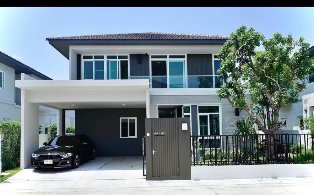 For RentHouseBangna, Bearing, Lasalle : For rent detached house 3 bedrooms at Mantana 2 Bangna Km.7 near Mega Bangna Fully furnished Ready to move in Rental 85,000 THB/ Month