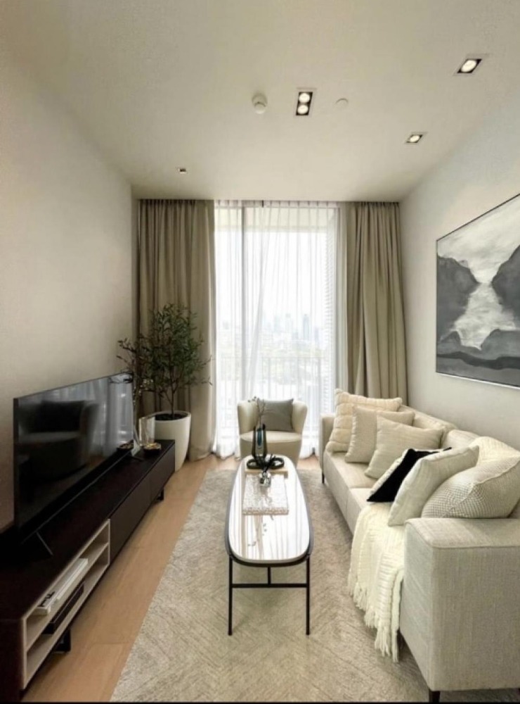 For SaleCondoWitthayu, Chidlom, Langsuan, Ploenchit : S-CL28119 Condo for sale 28 Chidlom, 6th floor, city view, 75.2 sq m., 2 bedrooms, 2 bathrooms. 26.9 million 064-959-8900