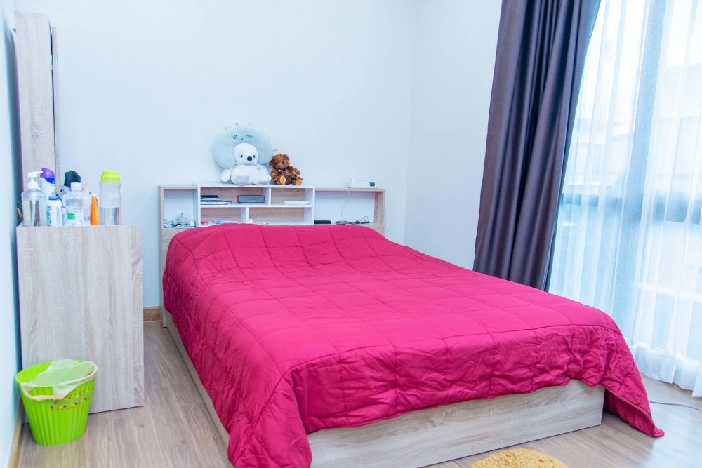 For SaleTownhomePattanakan, Srinakarin : K-4901 Urgent sale! Patio Rama 9 - Phatthanakan (Pattanakarn 32) beautiful house, ready to move in.