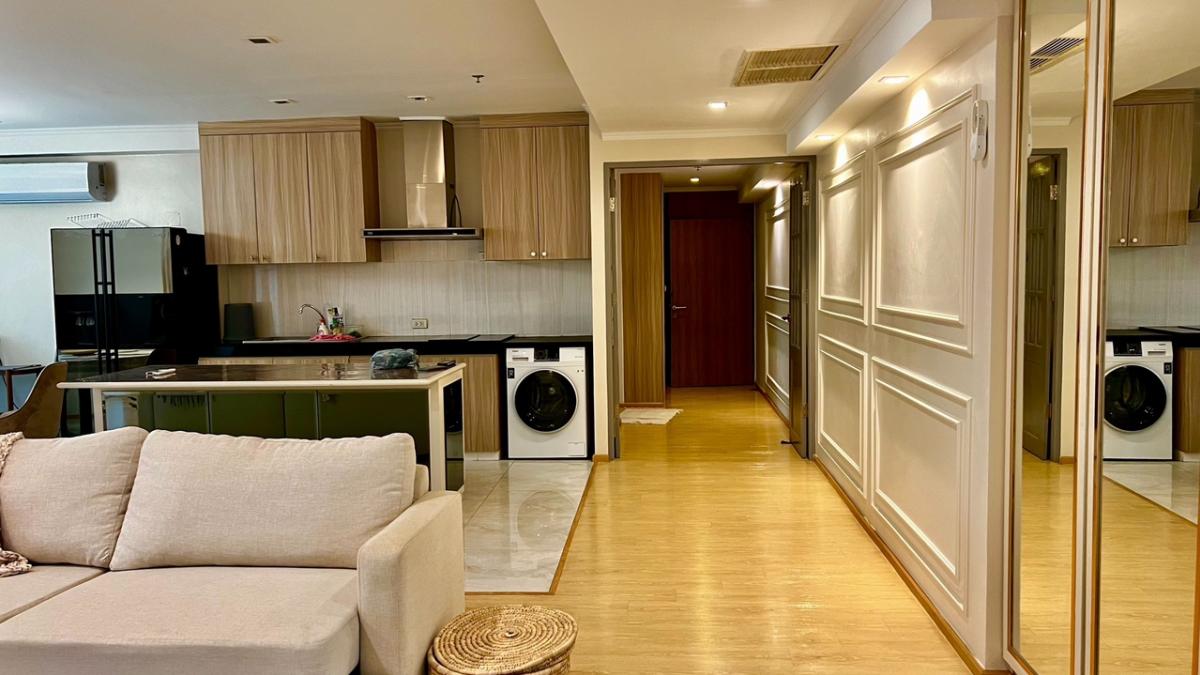 ขายคอนโดสุขุมวิท อโศก ทองหล่อ : 📢👇Sell with tenant rental 120k til 25/8/26
Rare item! One of the most closest BTS, good location as surrounding with many popular restaurants and, coffee shops, supermarkets