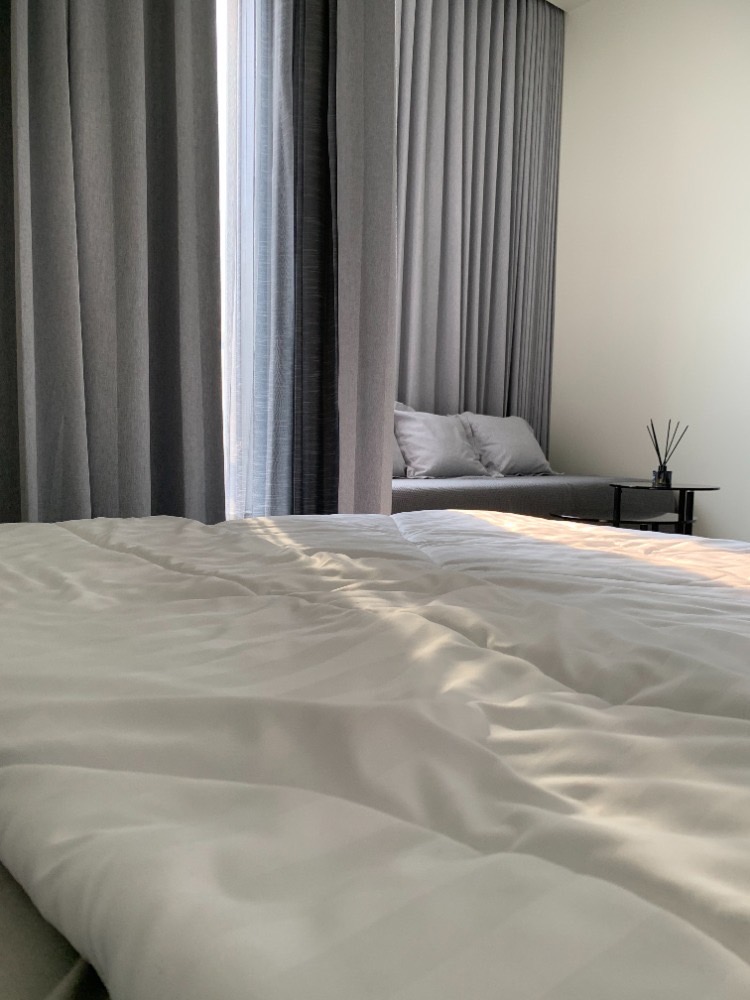 For RentCondoWongwianyai, Charoennakor : For rent 🔺 Chapter Charoennakhon - Riverside 🔺 near BTS Krung Thonburi, complete with furniture and electrical appliances.