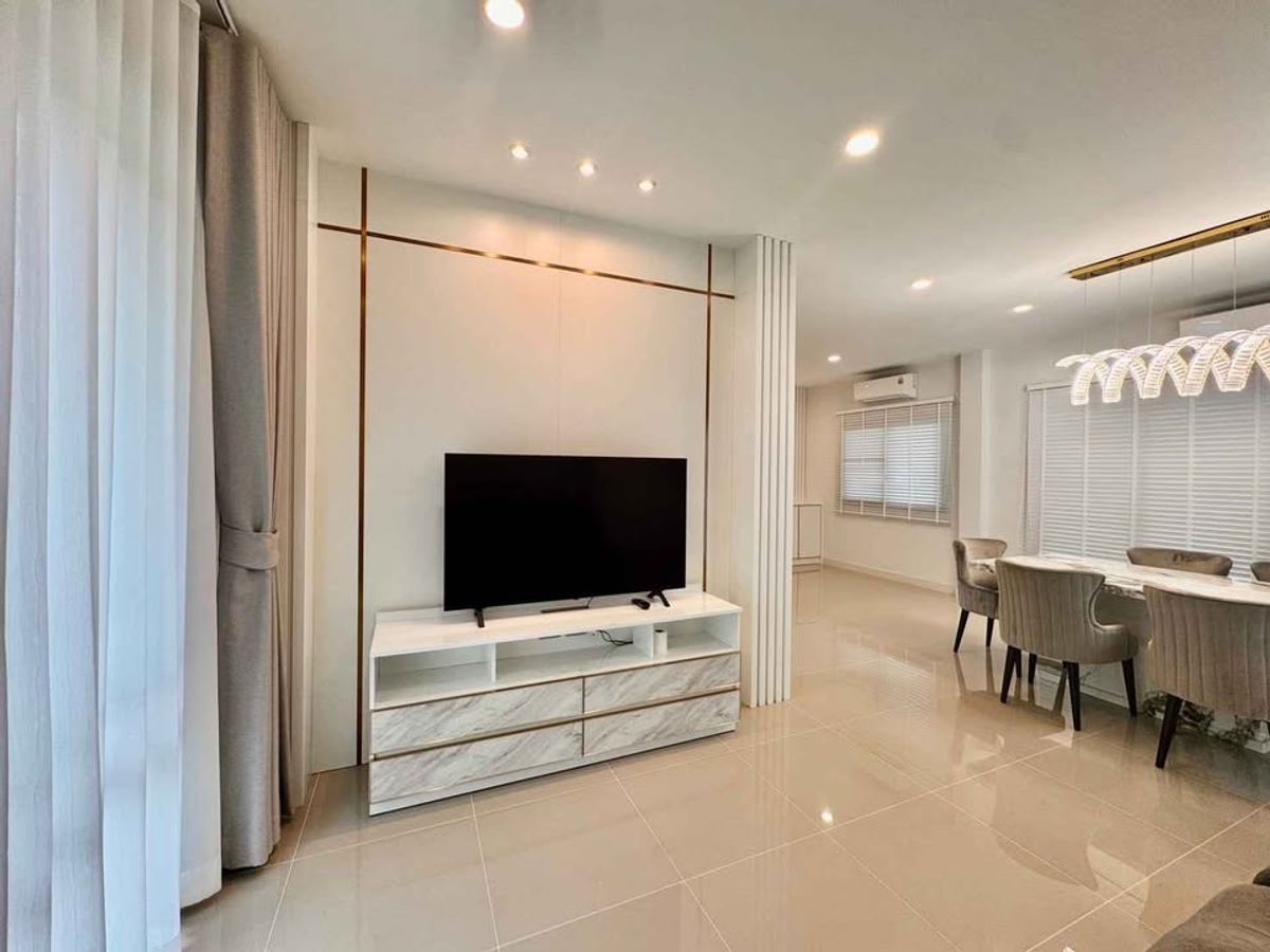 For RentHouseSamut Prakan,Samrong : K-6165 Urgent for rent! Grande Pleno (Sukhumvit-Bangna) Beautiful house, ready to move in