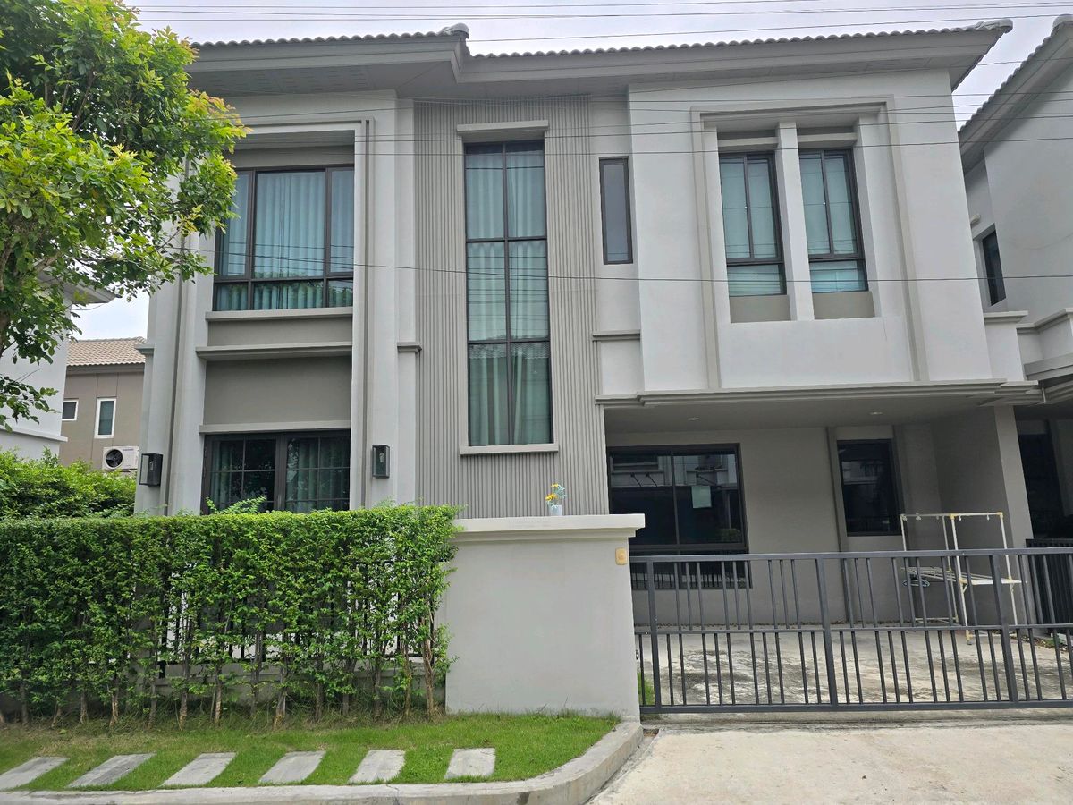 ให้เช่าบ้านปทุมธานี รังสิต ธรรมศาสตร์ : ให้เช่าบ้านเดี่ยว 2ชั้น65ตรว.โครงการใหม่ สวยหรูLuxury อยู่พหลโยธิน-รังสิต  ใกล้ฟิวเจอร์พาร์ค รังสิต