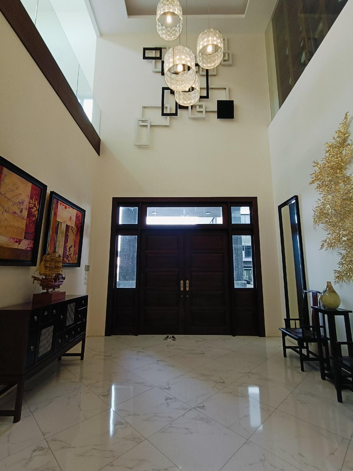 For SaleHouseYothinpattana,CDC : For Sale 95 M House for sale, Mai Lap house for sale, 2 large buildings on an area of ​​669 sq m, usable area 2,256 sq m, Soi Mai Lap (Ram Intra 14, Intersection 20)