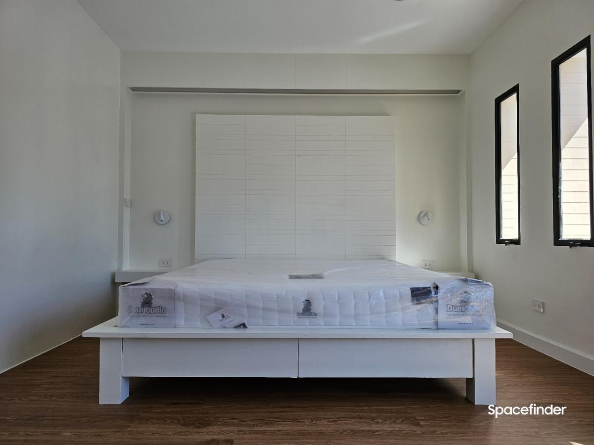 ขายทาวน์โฮมรามคำแหง หัวหมาก : ขายบ้านทำเล พระราม 9 ใกล้ The Nineขนาด 20 ตร.วา หน้ากว้าง 5 เมตร แบบ 3 ห้องนอน 3 ห้องน้ำ Renovate แล้ว บ้านหัวมุมเจ้าของขายเอง ราคา 8.9 ล้านรบกวนติดต่อ 0610474444