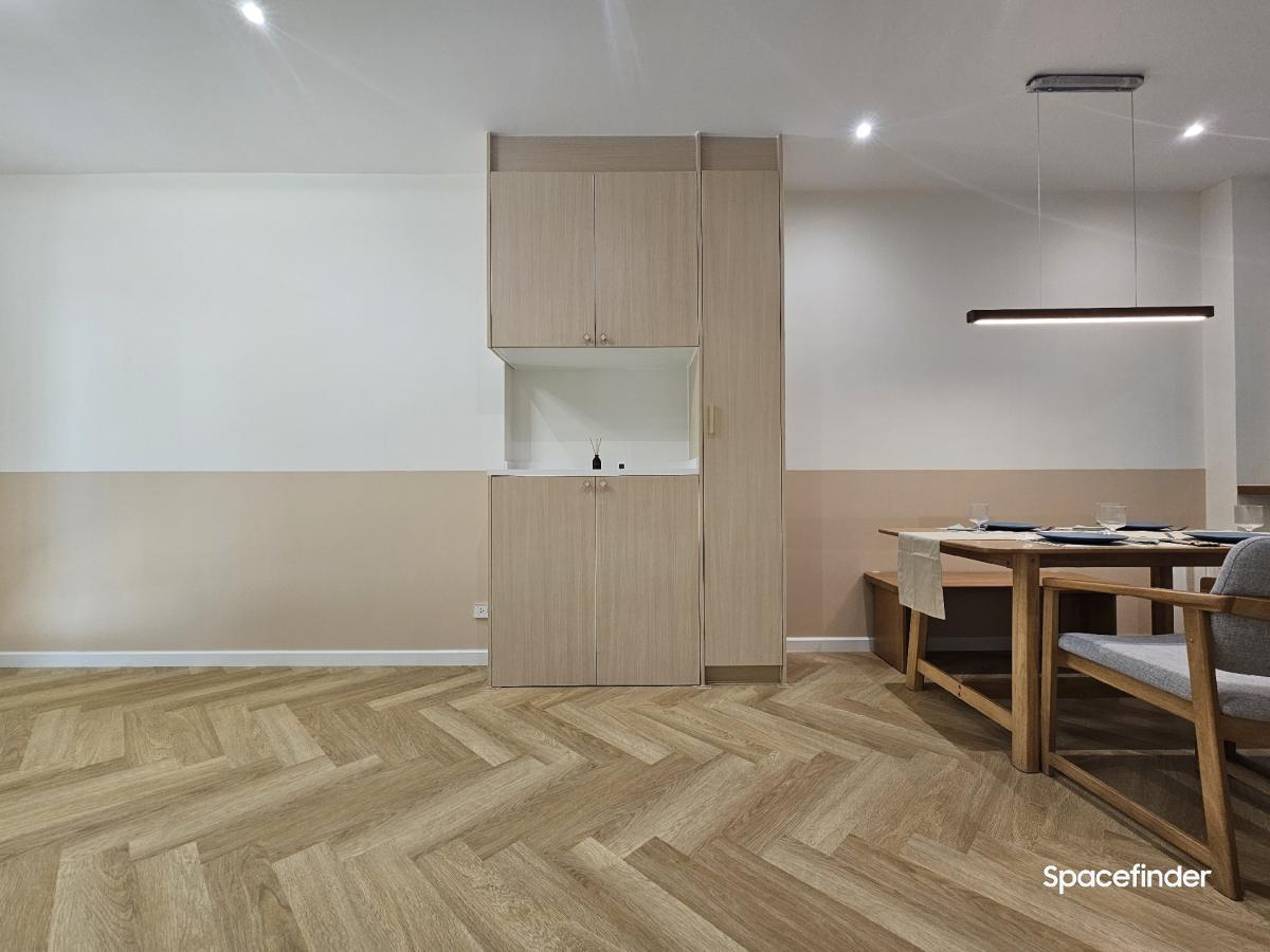 ขายทาวน์โฮมรามคำแหง หัวหมาก : ขายบ้านทำเล พระราม 9 ใกล้ The Nineขนาด 20 ตร.วา หน้ากว้าง 5 เมตร แบบ 3 ห้องนอน 3 ห้องน้ำ Renovate แล้ว บ้านหัวมุมเจ้าของขายเอง ราคา 8.9 ล้านรบกวนติดต่อ 0610474444