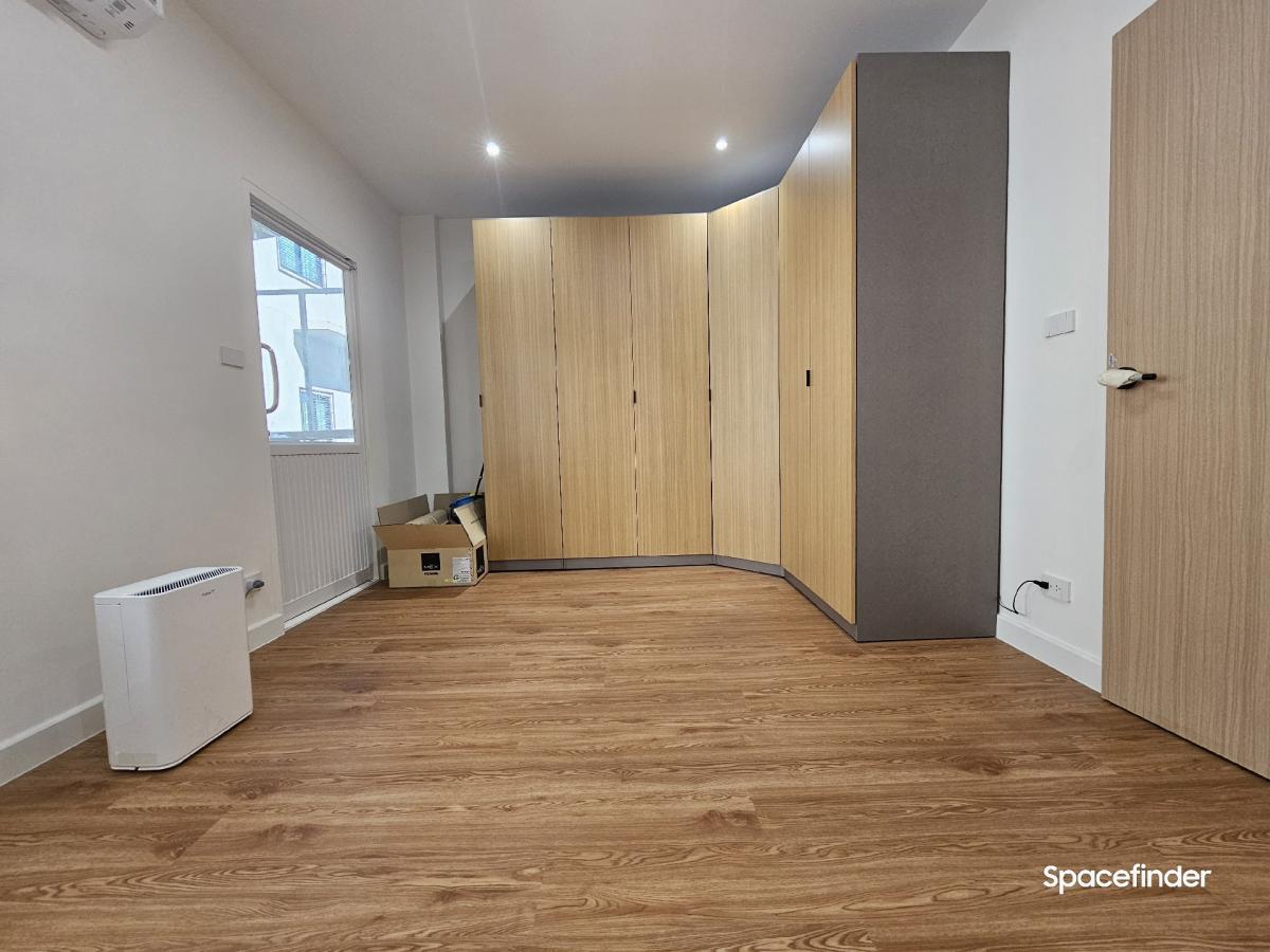 ขายทาวน์โฮมรามคำแหง หัวหมาก : ขายบ้านทำเล พระราม 9 ใกล้ The Nineขนาด 20 ตร.วา หน้ากว้าง 5 เมตร แบบ 3 ห้องนอน 3 ห้องน้ำ Renovate แล้ว บ้านหัวมุมเจ้าของขายเอง ราคา 8.9 ล้านรบกวนติดต่อ 0610474444