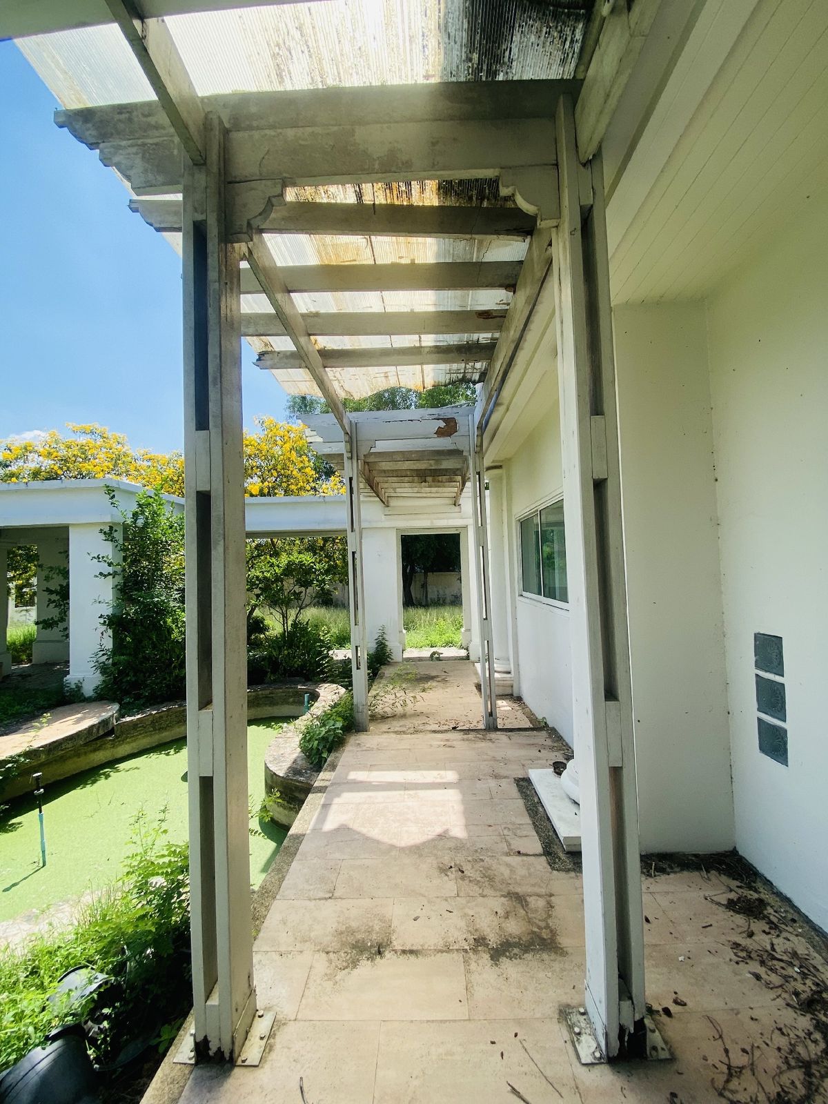 ขายที่ดินปทุมธานี รังสิต ธรรมศาสตร์ : เมืองเอก โครงการ5 ขายเท่าราคาประเมิน 12.9 ล้านบาท ขายที่ดินหมู่บ้านเมืองเอก โครงการ5 แถมบ้านเดี่ยว 2 ชั้น หลังใหญ่ให้ 1 หลัง