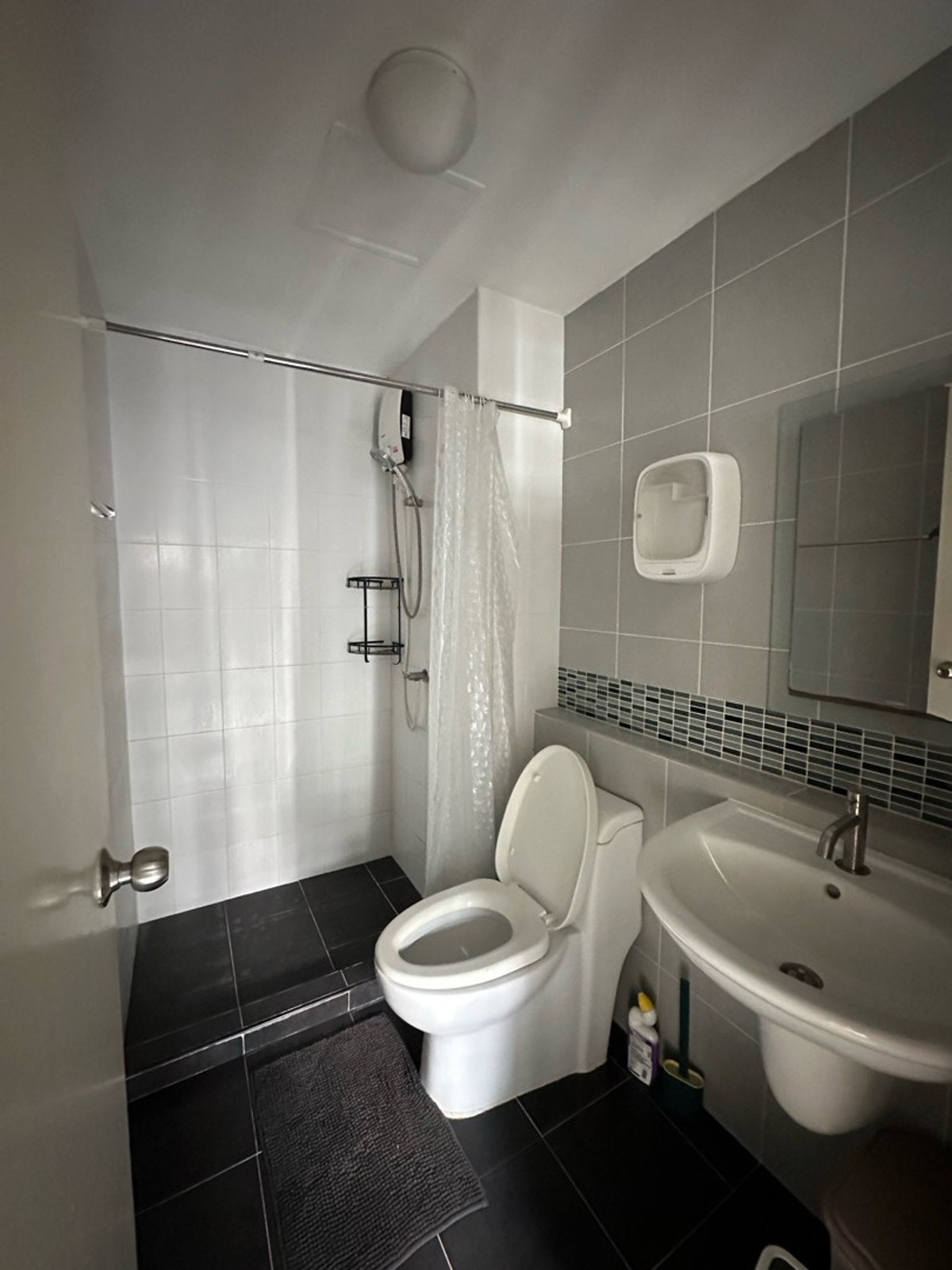 ให้เช่าคอนโดลาดกระบัง สุวรรณภูมิ : ให้เช่าคอนโด 1 ห้องนอน   DCONDO อ่อนนุช – สุวรรณภูมิ 🔥ใกล้ Airport Link ลาดกระบัง 🔥