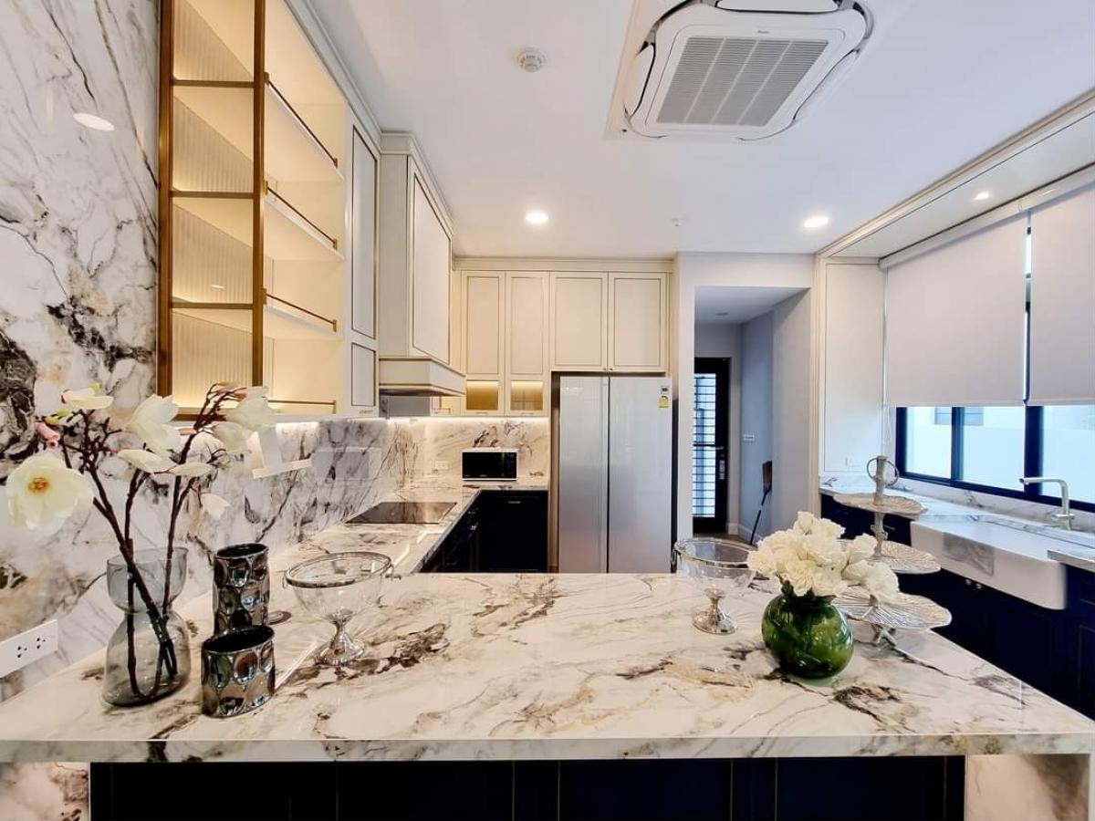 ขายบ้านพัฒนาการ ศรีนครินทร์ : Sale Detached  House Nantawan Rama9 - New Krungthepkreetha (FullyFurnished)