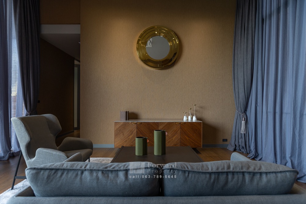 ขายบ้านโชคชัย4 ลาดพร้าว71 : บ้านเดี่ยว 3 ชั้น Unique Luxury นาคนิวาส  Central Eastville   พร้อมสระว่ายน้ำ  ตกแต่งครบพร้อมเฟอร์  125 ล้านบาท