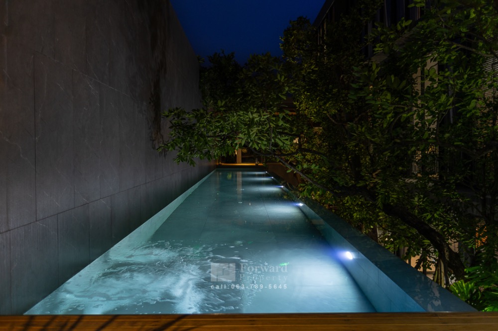 ขายบ้านโชคชัย4 ลาดพร้าว71 : บ้านเดี่ยว 3 ชั้น Unique Luxury นาคนิวาส  Central Eastville   พร้อมสระว่ายน้ำ  ตกแต่งครบพร้อมเฟอร์  125 ล้านบาท