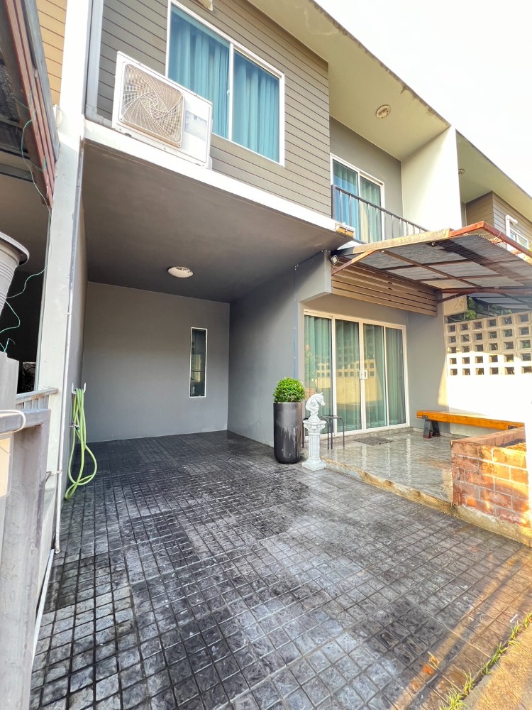 For SaleTownhomeNawamin, Ramindra : Townhouse Areeya The Colors Wongwaen - Ramintra / 3 Bedrooms (FOR SALE), Areeya The Colors Wongwaen - Ramintra / Townhouse 3 Bedrooms (FOR SALE) HL1635