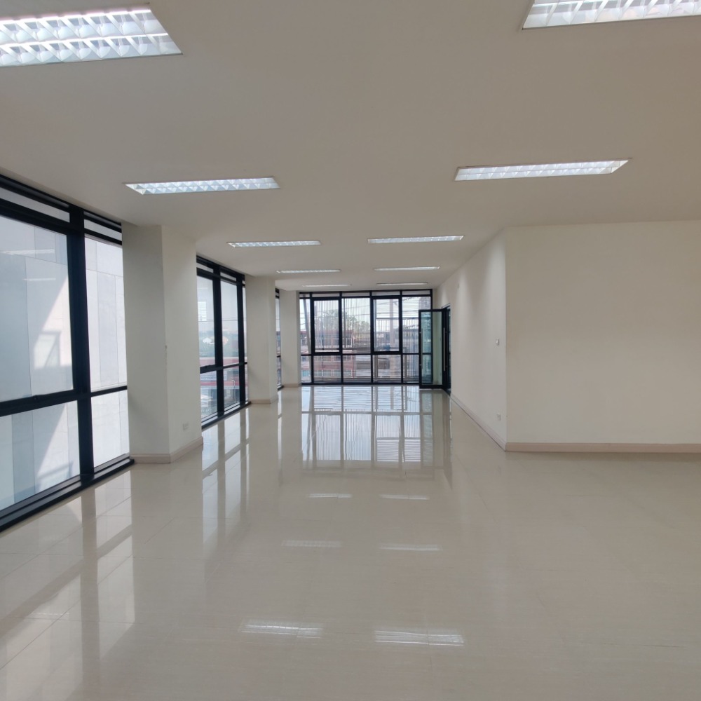 For RentShop HouseRama3 (Riverside),Satupadit : Commercial building for rent Mahatun Center Rama 3 Project