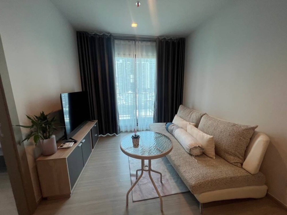 ให้เช่าคอนโดพระราม 9 เพชรบุรีตัดใหม่ RCA : ให้เช่า Life Asoke Rama 9 Ready to move April2026