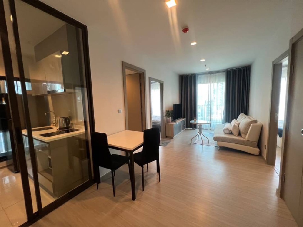 ให้เช่าคอนโดพระราม 9 เพชรบุรีตัดใหม่ RCA : ให้เช่า Life Asoke Rama 9 Ready to move April2026