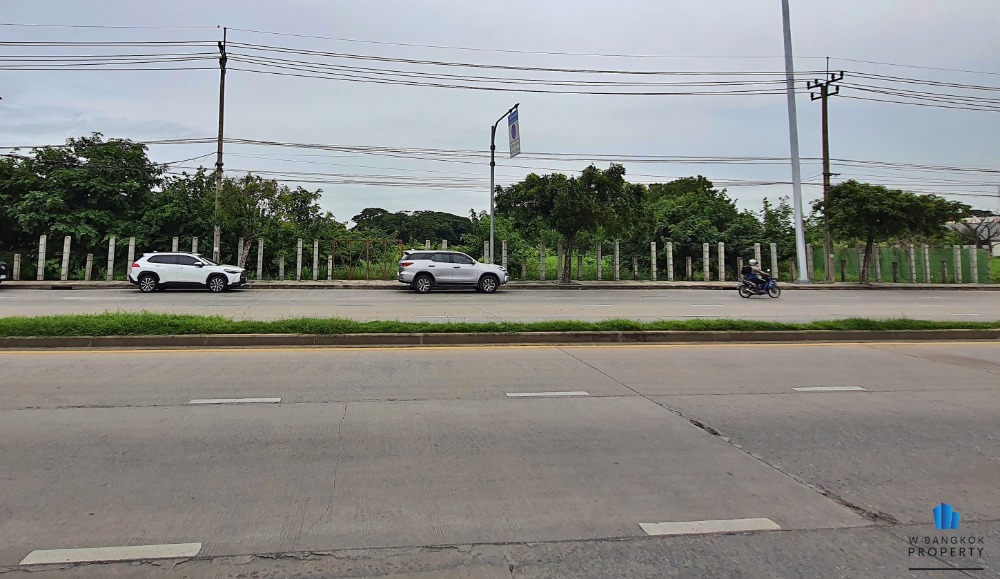 For SaleLandNawamin, Ramindra : Land for sale, 7-2-10 rai, Khlong Song Road, Khlong Sam Wa District, Bangkok.