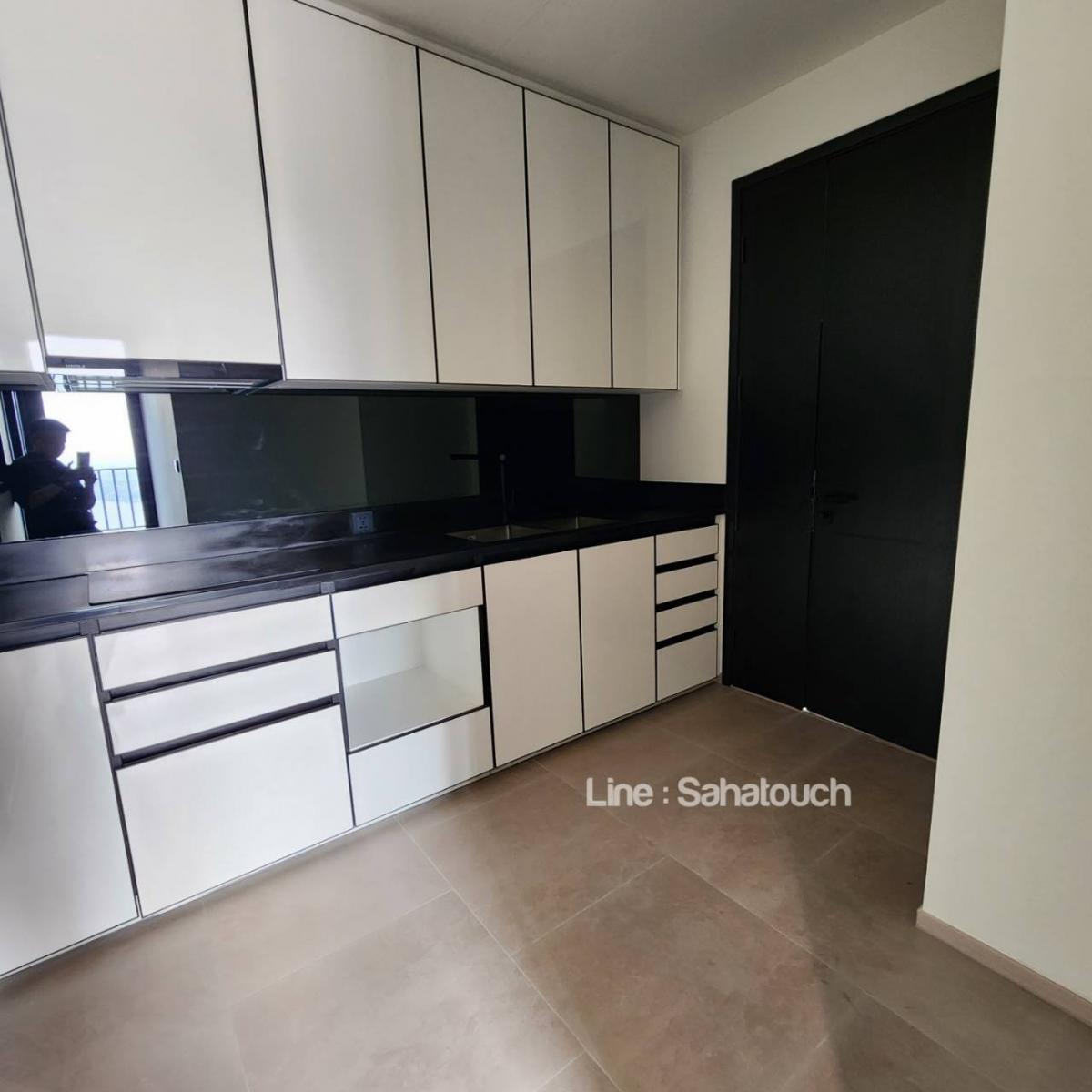 For SaleCondoWongwianyai, Charoennakor : ✨For Sale ✨Chapter Charoen Nakhon 3 Bedrooms 151Sqm River Front (New Room)​🏢