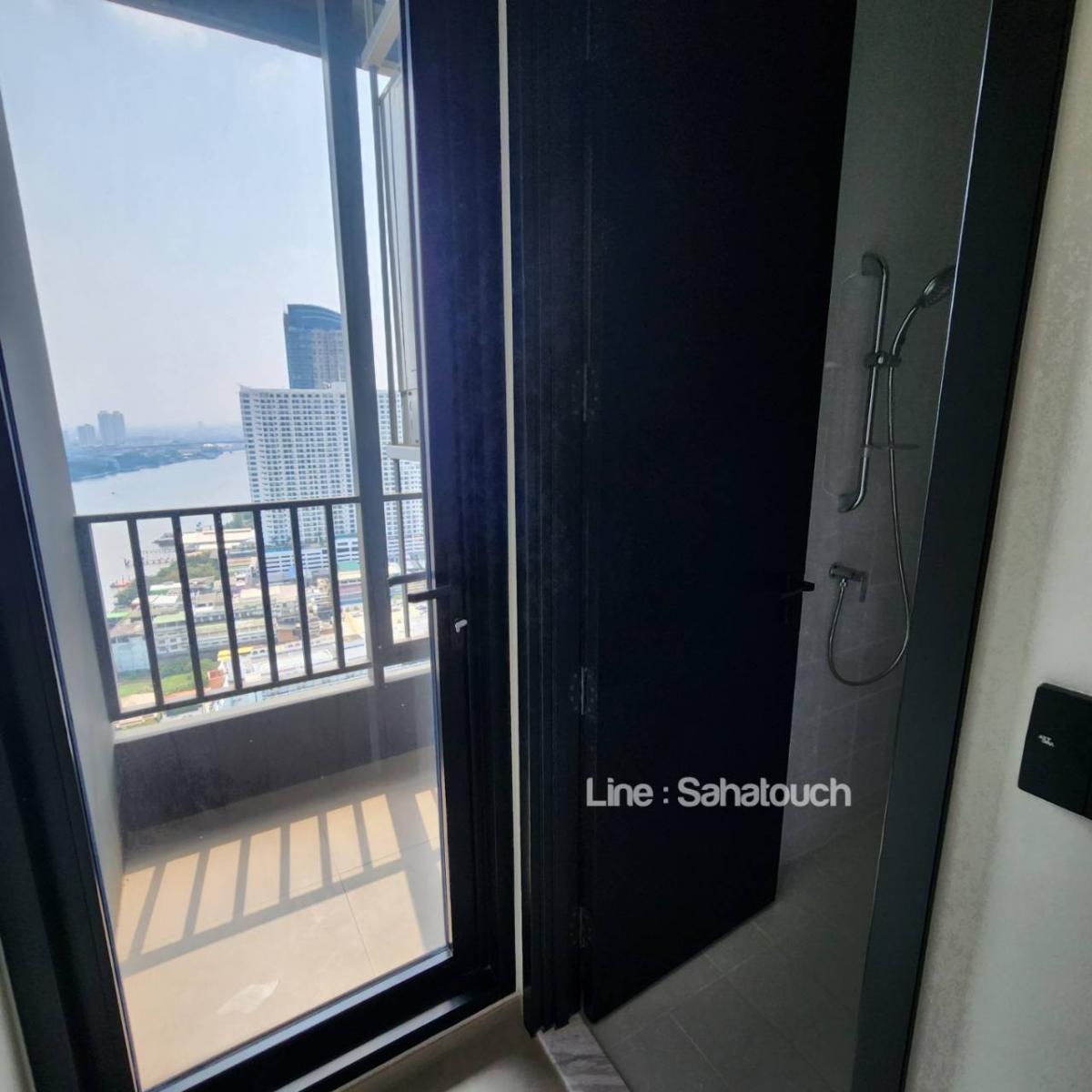 For SaleCondoWongwianyai, Charoennakor : ✨For Sale ✨Chapter Charoen Nakhon 3 Bedrooms 151Sqm River Front (New Room)​🏢