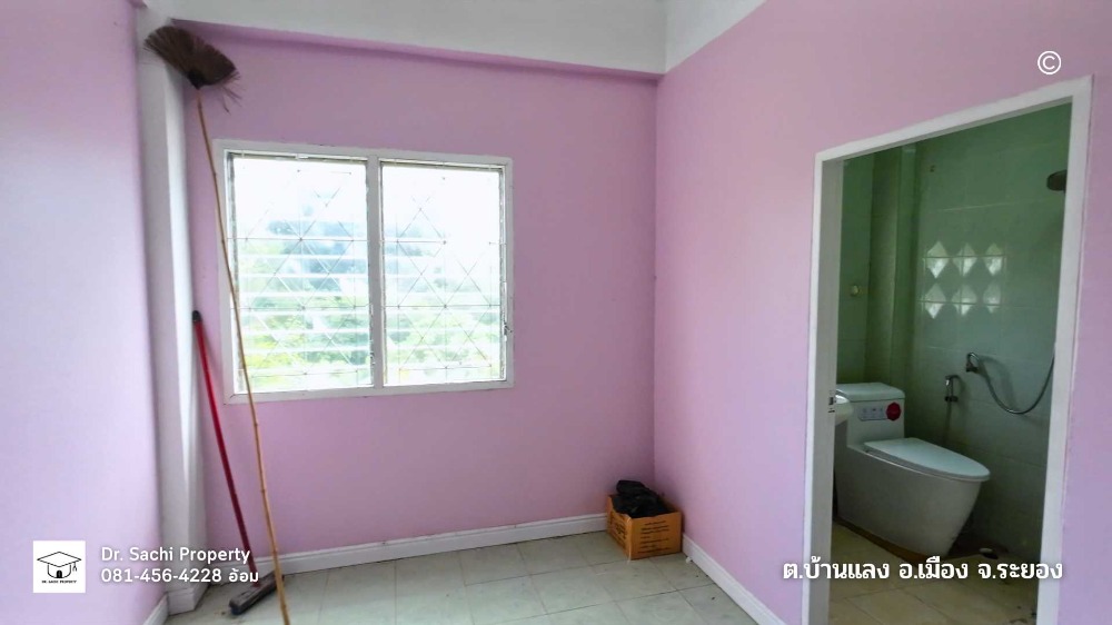 ขายอาคารพาณิชย์ระยอง : ขายด่วน อาคารพาณิชย์ 3 ชั้น 20 ตรว. ตรงข้าม รร.ระยองปัญญานุกูล