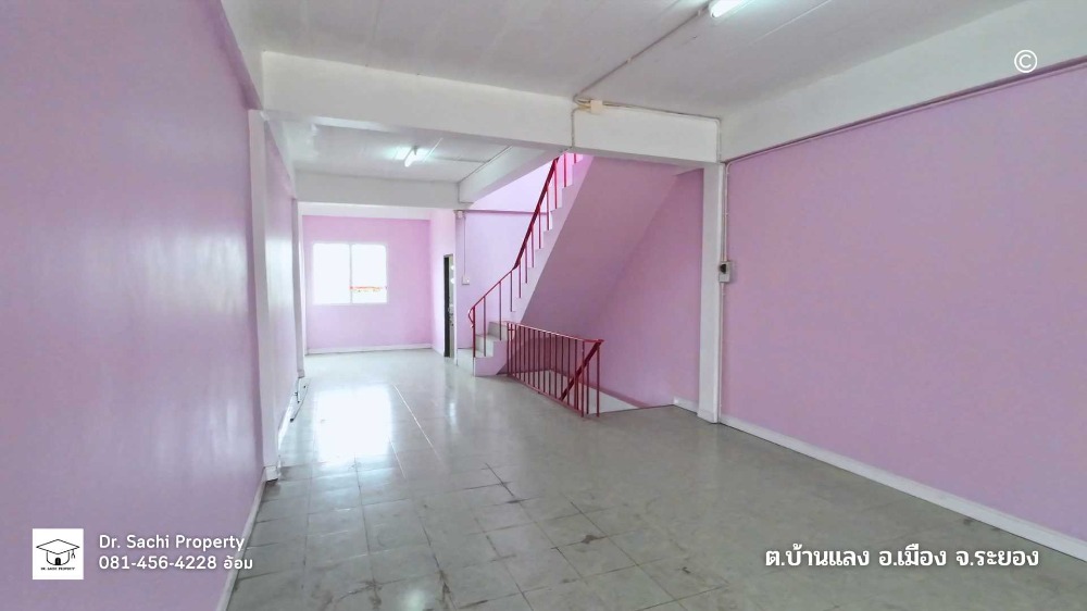 ขายอาคารพาณิชย์ระยอง : ขายด่วน อาคารพาณิชย์ 3 ชั้น 20 ตรว. ตรงข้าม รร.ระยองปัญญานุกูล