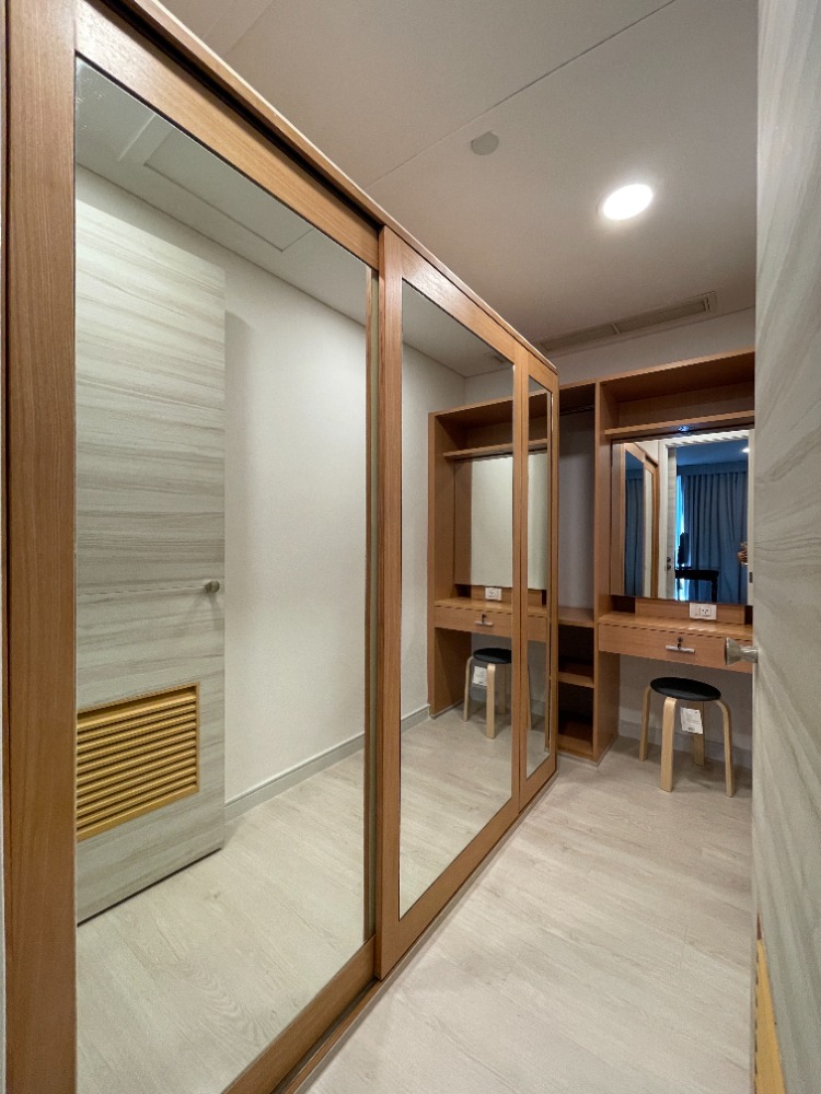 For SaleCondoSukhumvit, Asoke, Thonglor : Sell with tenant til January 26
Fullerton Sukhumvit 3 bedrooms, fully furnished with amenities.