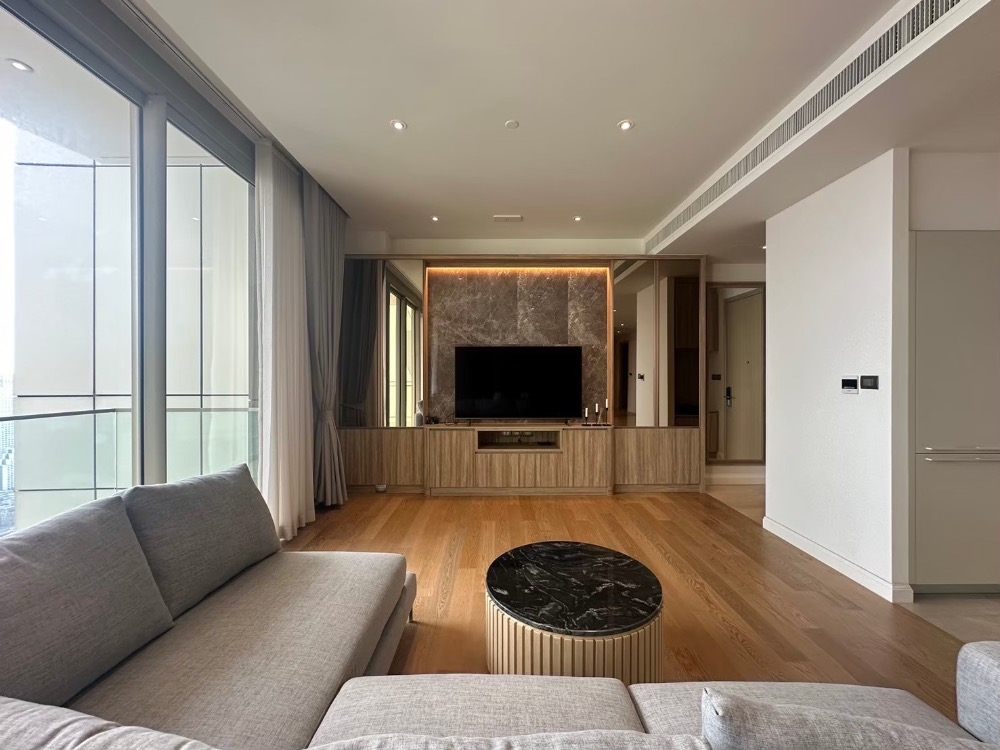 For RentCondoWongwianyai, Charoennakor : 📌For RENT | Magnolias Waterfront Residences - 4BR (174.33sqm) 180,000 THB