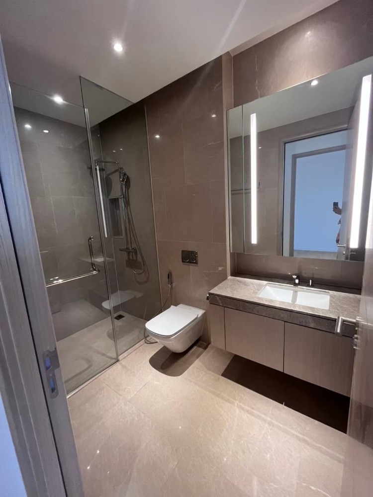 For RentCondoWongwianyai, Charoennakor : 📌For RENT | Magnolias Waterfront Residences - 4BR (174.33sqm) 180,000 THB