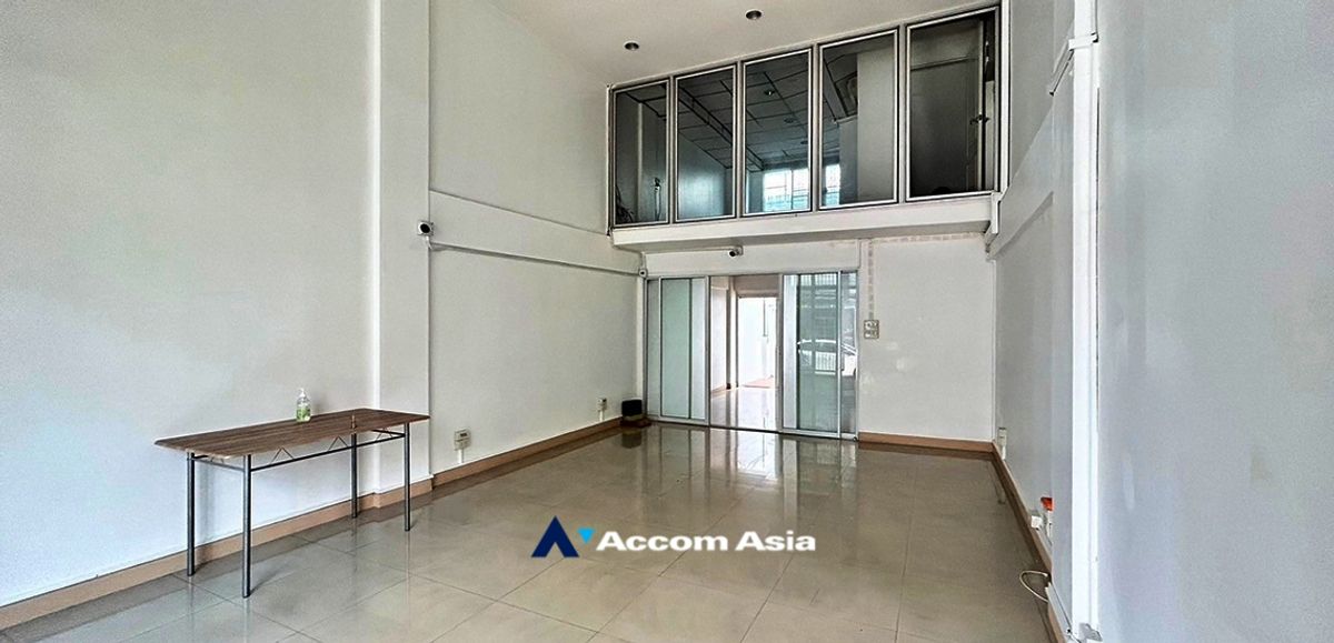 ให้เช่าทาวน์โฮมสุขุมวิท อโศก ทองหล่อ : 🔼AccomA🔽 Home Office 3 Bedrooms Townhouse for Rent in Sukhumvit, Bangkok near BTS Thong Lo (AA34265)