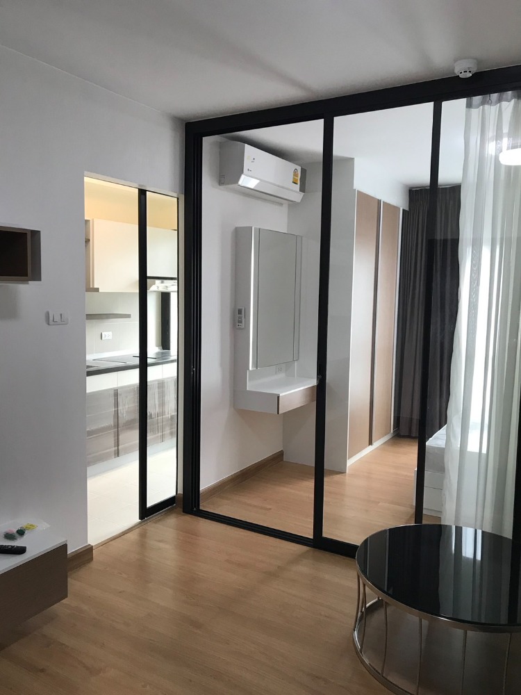 For RentCondoBangna, Bearing, Lasalle : For rent Supalai City Resort Bearing (Soi Lasalle) near BTS Bearing 350 meters, large room, complete furniture and electrical appliances