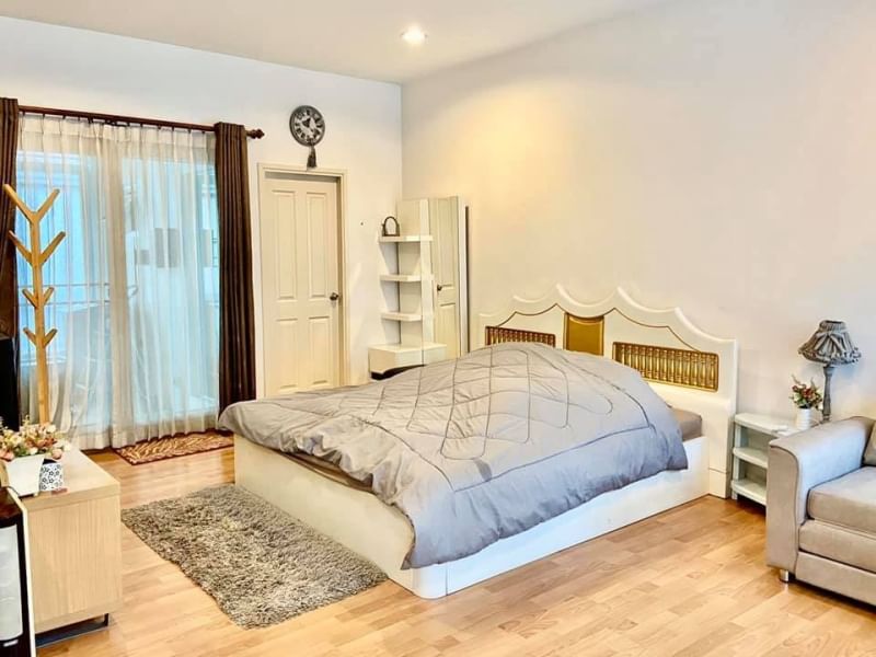 ให้เช่าทาวน์โฮมเกษตร นวมินทร์ ลาดปลาเค้า : ให้เช่าทาวน์โฮม โครงการ บ้านกลางเมือง เออร์บาเนี่ยน เกษตร-นวมินทร์ 2 ซอยลาดปลาเค้า 79 ตกแต่งเฟอร์นิเจอร์ครบพร้อมอยู่