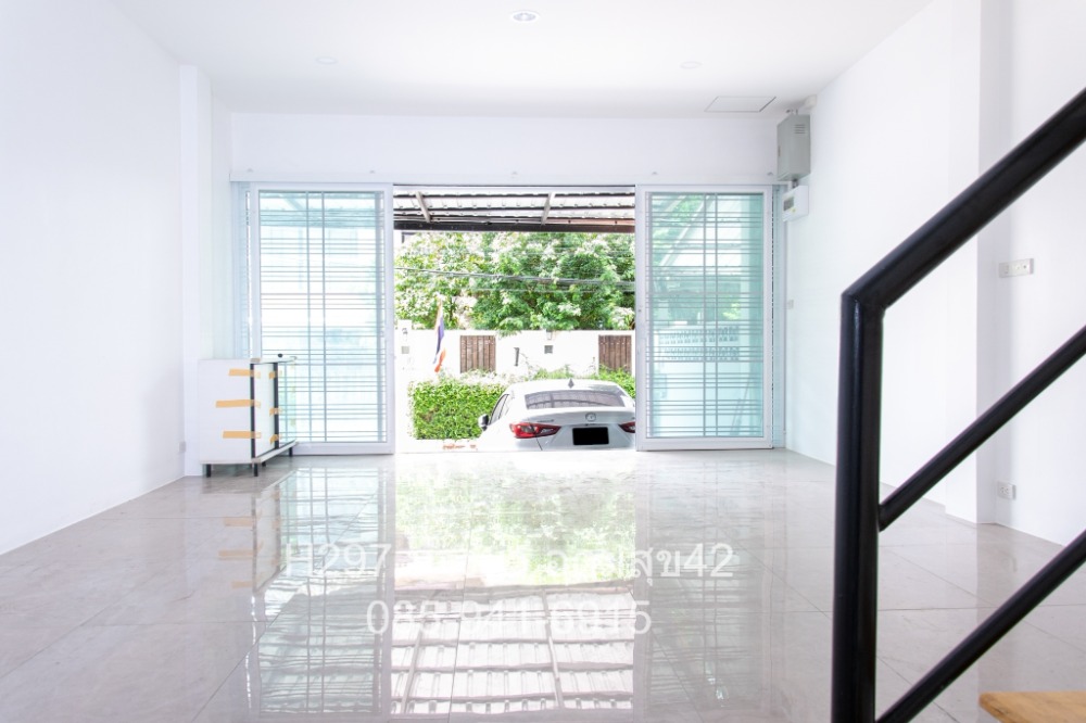 ขายทาวน์โฮมบางนา แบริ่ง ลาซาล : FOR SELL : ทาวน์โฮม 3 ชั้น 4.89 ถูกคุ้ม สุขุมวิท 103 อุดมสุข 42