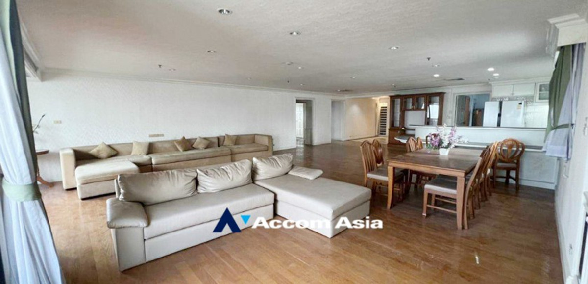 🔼AccomA🔽 3 Bedrooms Condominium for Rent in Sukhumvit, Bangkok near BTS Phrom Phong at Baan Suan Petch (AA25984) Loading...