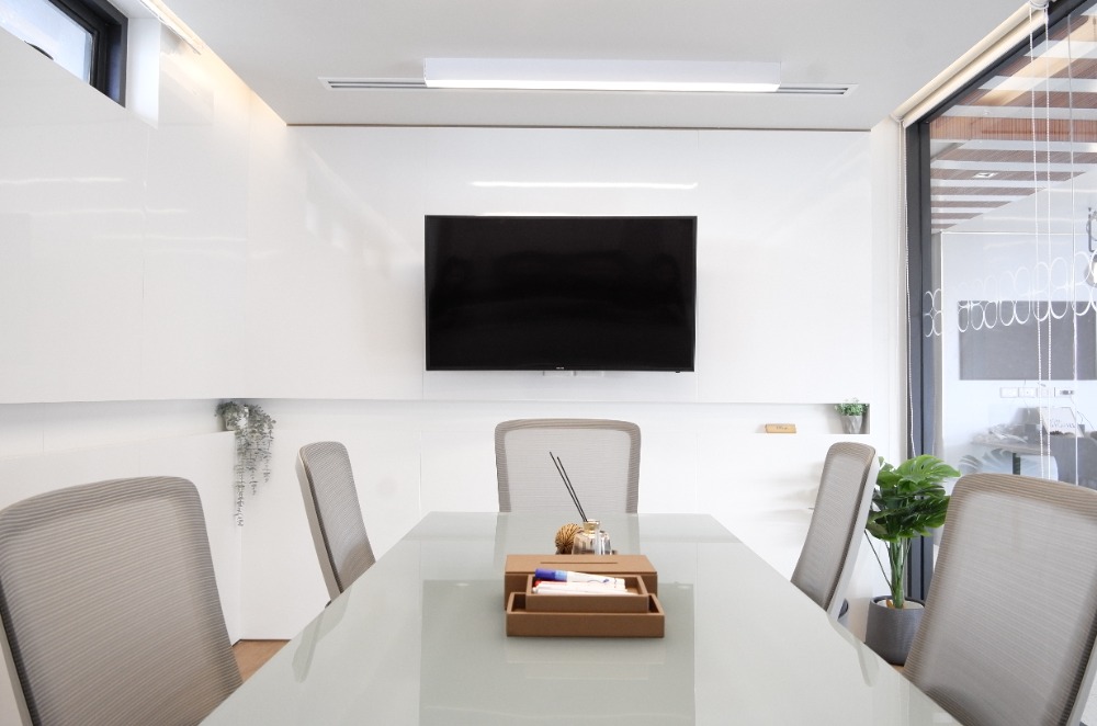 ให้เช่าสำนักงานนานา : เซอร์วิสออฟฟิศ พื้นที่สำนักงานให้เช่า สุขุมวิท Serviced Office ตกแต่งสวย พร้อมเข้าอยู่ อาคาร เวิร์คสตอรี่ส์ สุขุมวิท ซอย2 ( Workstories Sukhumvit Soi 2 ) สำหรับ 1 - 10 Workstations เริ่มต้น 9,000 บาท ใกล้รถไฟฟ้า BTSนานา