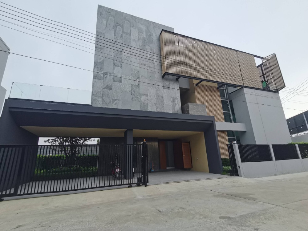ขายบ้าน : ❖ Type B ❖ บ้านเดี่ยว 3 ชั้น | 78 ตร.ว. 423 ตร.ม. | 3 ห้องนอน 5 ห้องน้ำ | The Master​ ราชพฤกษ์​-สะพานมหาเจษฎา​บดินทรานุสรณ์ | ใกล้ MRT บางรักน้อยท่าอิฐ 4 นาที, เซ็นทรัล เวสต์เกต 9 นาที, เดอะวอล์ค ราชพฤกษ์ 11 นาที