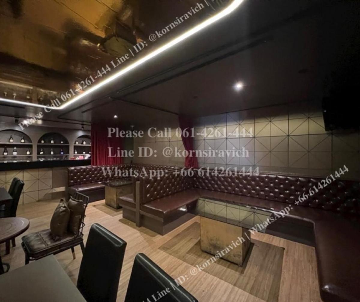 For RentRetail SpaceSukhumvit, Asoke, Thonglor : Renting a bar /Thonglor liquor store, Sukhumvit 55, very good location, parking, Hangout area, Thong Lo Ekamai area