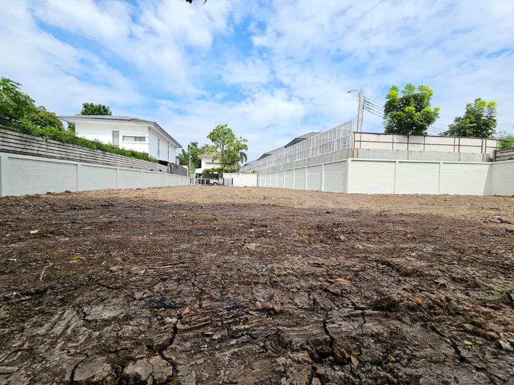 For SaleLandNawamin, Ramindra : Land Noble Geo Watcharapol / 170 square meters (for sale), Noble Geo Watcharapol / 680 Square Metre (FOR SALE) TAN647