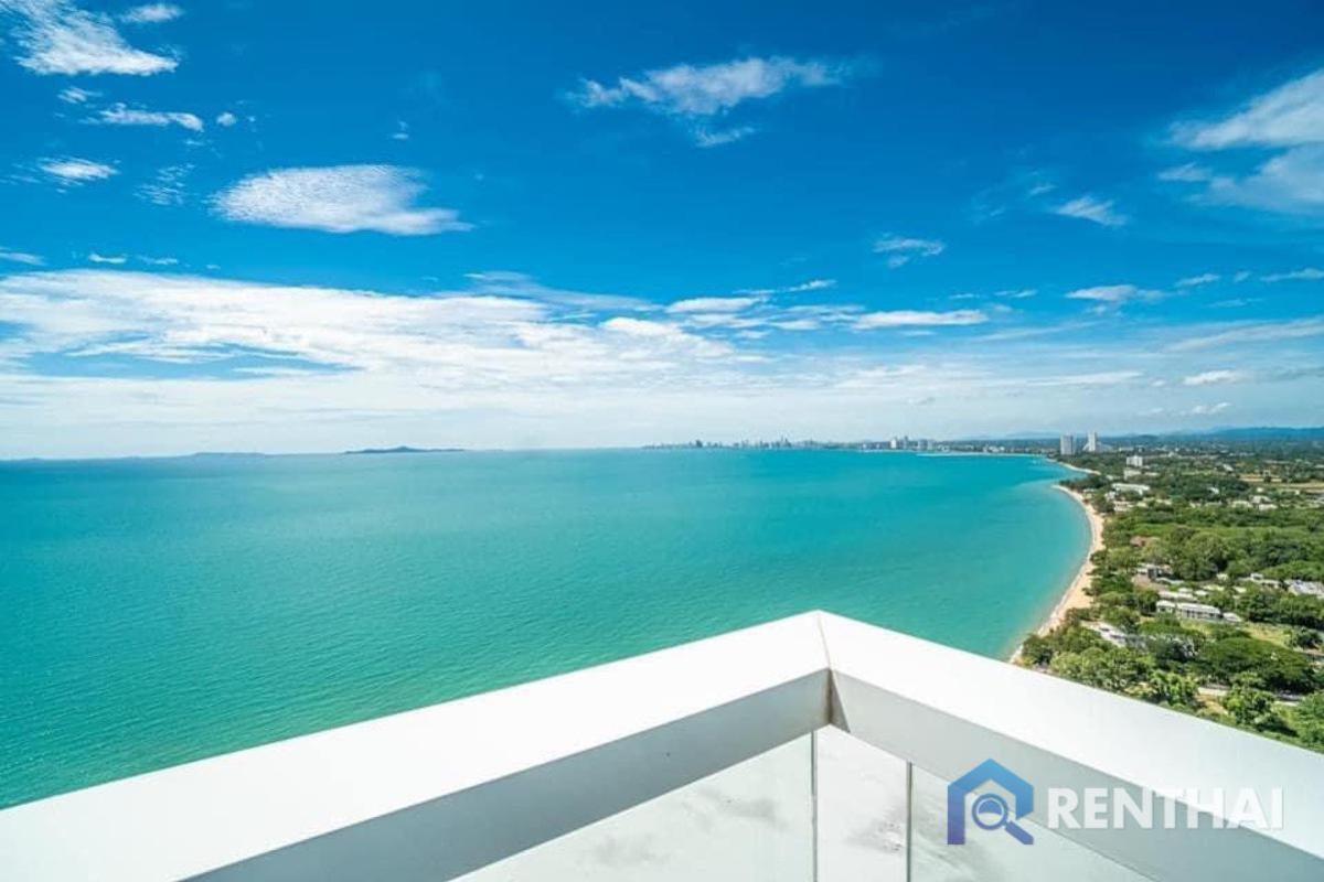 Luxury beachfront condo 3beds 3baths Loading...