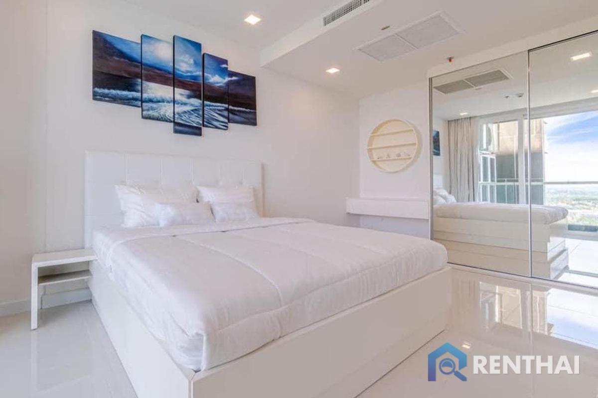 For SaleCondoPattaya, Bangsaen, Chonburi : Luxury beachfront condo 3beds 3baths
