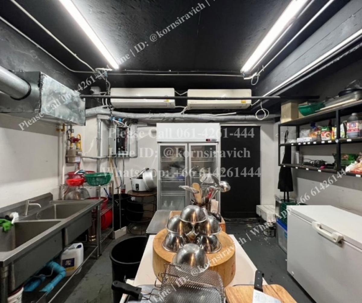 ให้เช่าร้านค้า/ตลาดนัดสุขุมวิท อโศก ทองหล่อ : พื้นที่เช่า ทำบาร์ /ร้านเหล้า /DJ /ผับ ซอย ทองหล่อ สุขุมวิท 55, มีที่จอดรถยนต์ และ Valet Parking