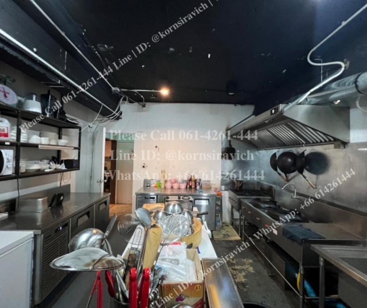 ให้เช่าร้านค้า/ตลาดนัดสุขุมวิท อโศก ทองหล่อ : พื้นที่เช่า ทำบาร์ /ร้านเหล้า /DJ /ผับ ซอย ทองหล่อ สุขุมวิท 55, มีที่จอดรถยนต์ และ Valet Parking