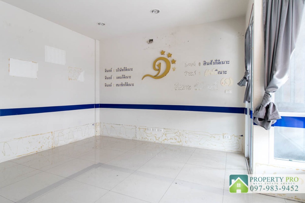 For SaleShop HouseMin Buri, Romklao : Commercial building 4 storey for sale The Wayra Ramkhamhaeng Suvarnabhuni, 2 Units, area 60 sqw 640 sqm, business district Near Siam Amazing Park, Seri Thai, Minburi : EL24S-038