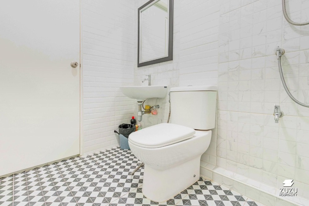 ให้เช่าปิ่นเกล้า จรัญสนิทวงศ์ : Line: @zimple_asset อพาร์ทเมนท์รายวัน จรัญสนิทวงศ์92 เดินทางสะดวก เงียบสงบ ติดกับโรงพยาบาลยันฮี ไม่ไกลจากMRTบางอ้อ