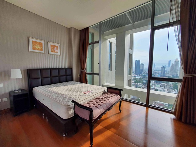 For RentCondoSathorn, Narathiwat : For Rent & Sale The Sukhothai Residences | 3 Beds | High floor | Jacuzzi in the balcony