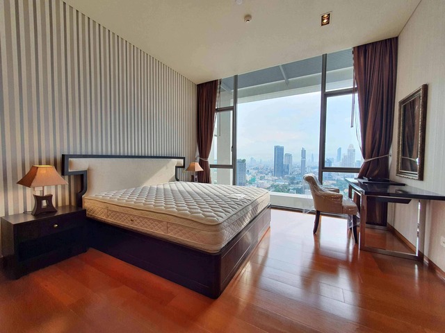 For RentCondoSathorn, Narathiwat : For Rent & Sale The Sukhothai Residences | 3 Beds | High floor | Jacuzzi in the balcony