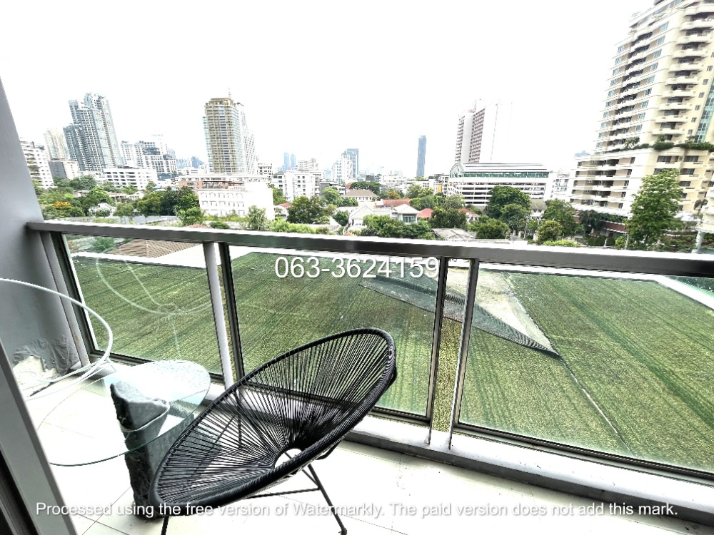ขายคอนโดสุขุมวิท อโศก ทองหล่อ : ขาย H Sukhumvit 43 คอนโด (H Condo Sukhumvit 43) ราคาดีที่สุดของโครงการ แต่งเต็ม มีห้องแช่ไวน์ เฟอร์ราคาแพงครบๆ จบๆ แต่งไปเกือบ 3 ล้านบาท แต่ขายในราคาตลาดไม่ได้รวมค่าตกแต่ง ห้องนี้เป็นห้อง 1 ห้องนอนที่ขนาดใหญ่ที่สุด
